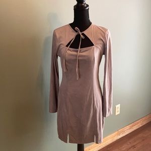 Kendall and Kylie Women’s long sleeve dress. Size M.